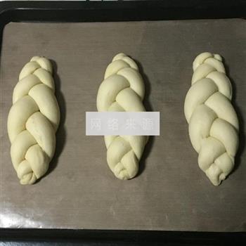 杏仁辫子面包的做法步骤9