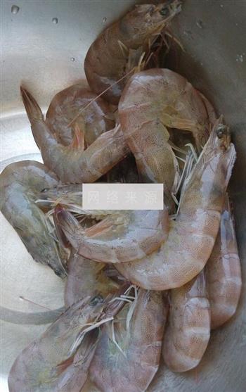 鲜香咖喱虾的做法图解1