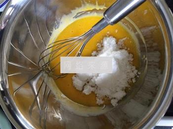 奶香葡萄干蛋糕的做法步骤4
