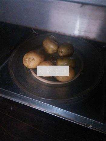 焗烤土豆泥的做法图解2