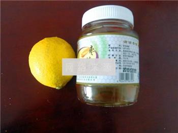 柠檬蜂蜜的做法步骤1