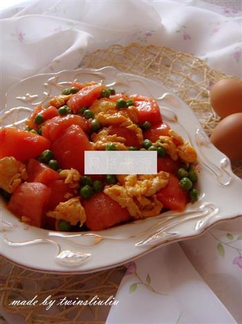 西红柿豌豆炒鸡蛋的做法图解12