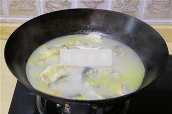 鲶鱼豆腐汤的做法图解11
