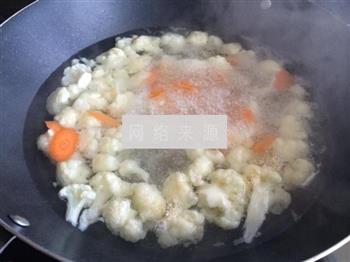 花菜炒肉片的做法步骤7