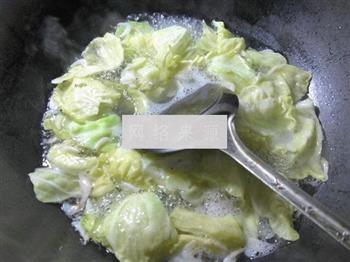 圆白菜玉米面疙瘩的做法步骤4