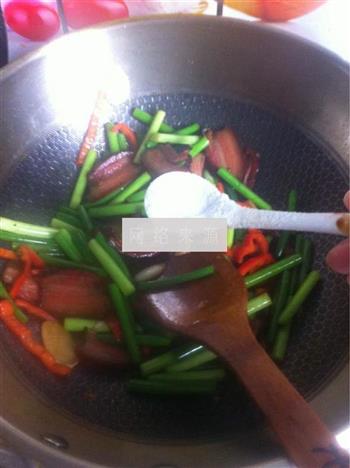 蒜苔炒腊肉的做法步骤10