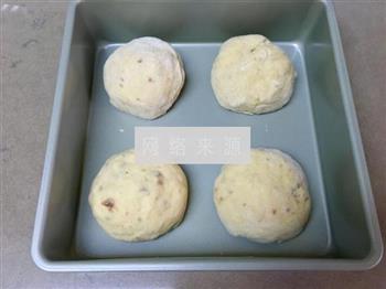 核桃奶香小面包的做法步骤4