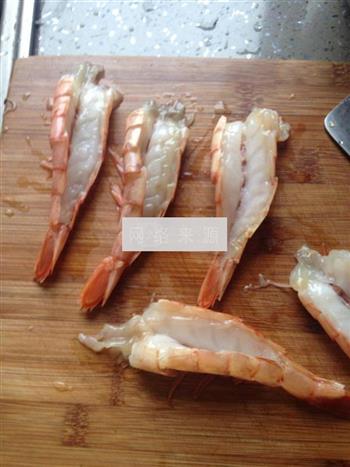 腐乳烤虾的做法步骤1