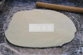 香葱肉松面包卷的做法步骤9