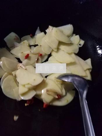 西红柿酸辣土豆片的做法步骤4