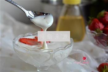 自制水果酸奶的做法步骤11