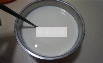 自制水果酸奶的做法步骤5