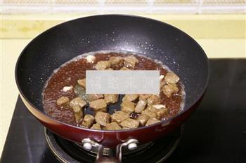 彩椒牛肉粒的做法步骤12