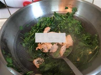 蚌肉金花菜的做法步骤10