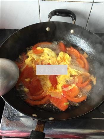 番茄鸡蛋汤的做法图解5