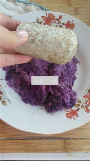 紫薯芒果酸奶羹的做法步骤2