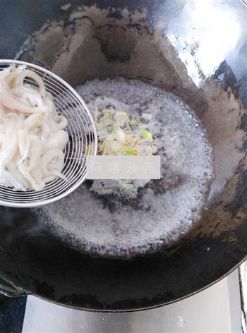 银鱼菠菜汤的做法图解6