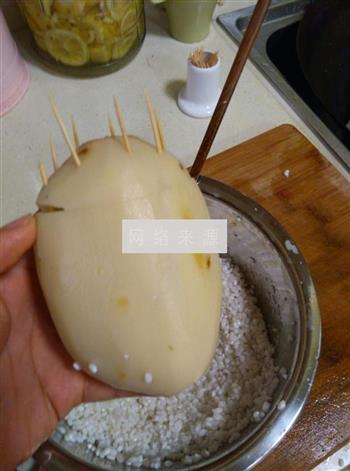 桂花糯米藕的做法步骤3