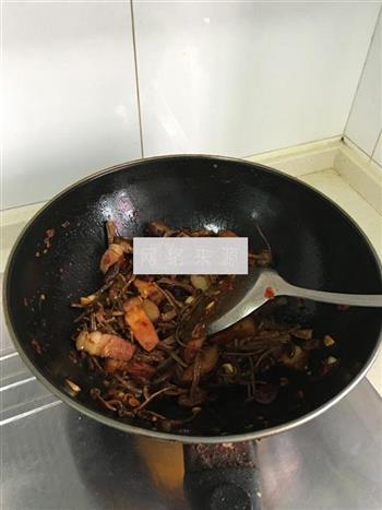 干锅茶树菇的做法步骤10
