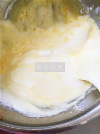 酸奶海绵纸杯蛋糕的做法步骤5