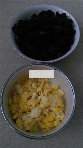 韭菜鸡蛋盒子的做法步骤4