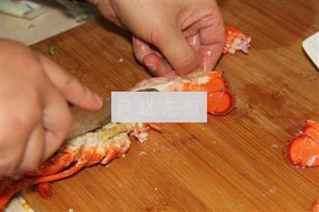 法式白汁烧龙虾的做法步骤2