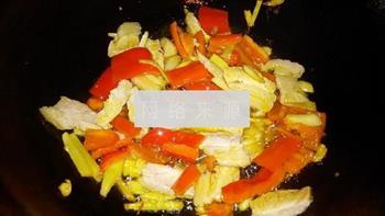 韭菜苔炒肉片的做法步骤5