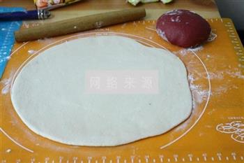 豆浆风味的三色花卷的做法步骤11