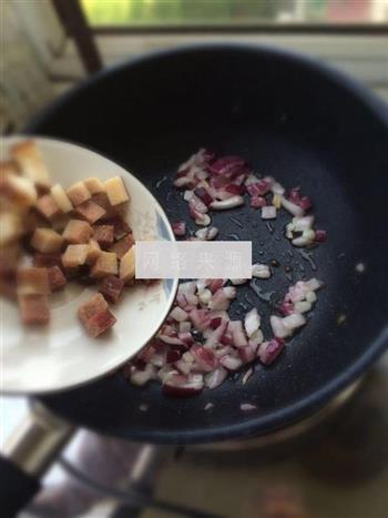腊肉土豆香菇饭的做法步骤7