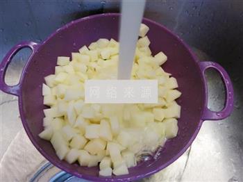 蔬菜土豆粒的做法步骤1
