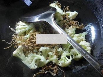 笋干菜煮花菜的做法步骤3