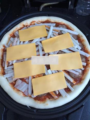 豪华双拼披萨的做法步骤13