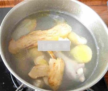松茸鱼圆汤的做法步骤6