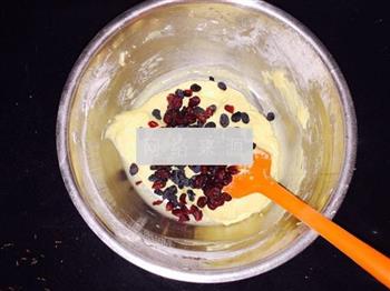 葡萄干蔓越莓磅蛋糕的做法步骤9