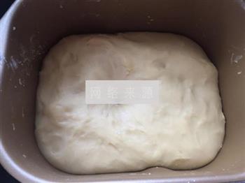 果酱松软牛角包小面包餐包的做法步骤6