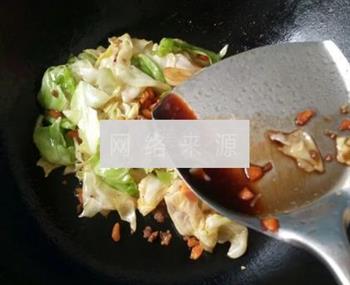 卷心菜胡萝卜炒肉沫的做法图解9
