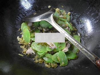 里脊肉雪菜炒莴笋的做法步骤10