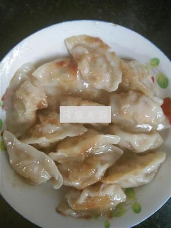 冰冻煎饺的做法步骤6