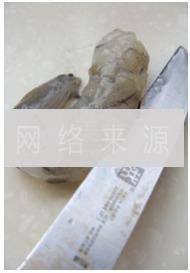 西芹百合酿虾球的做法步骤1