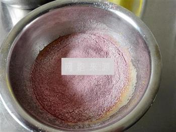 红丝绒千层蛋糕的做法步骤3