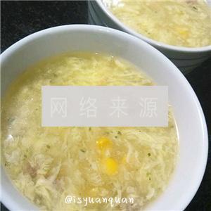鸡蓉粟米酥皮汤的做法图解3