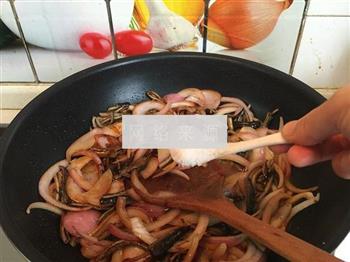 洋葱炒鳝丝的做法步骤10