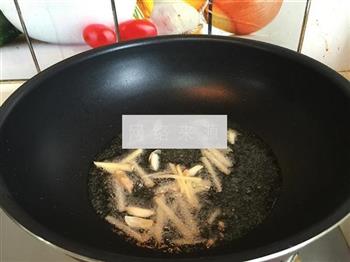 洋葱炒鳝丝的做法步骤4