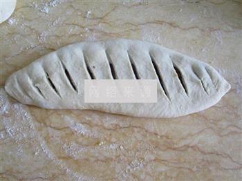 红豆花式面包的做法步骤10