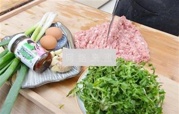 香菇酱荠菜饺子的做法步骤5