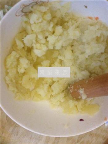 酸奶蔓越莓土豆泥的做法图解2