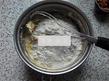 香蕉核桃磅蛋糕的做法步骤8
