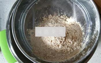 老北京传统绿豆糕的做法步骤7