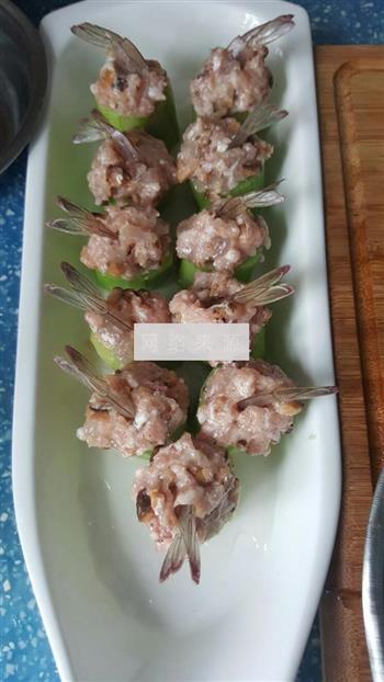 基围虾酿丝瓜的做法步骤11