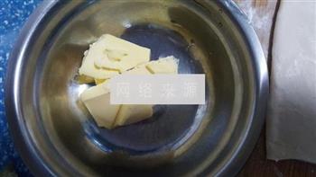酥皮鸡茸蘑菇汤的做法图解4